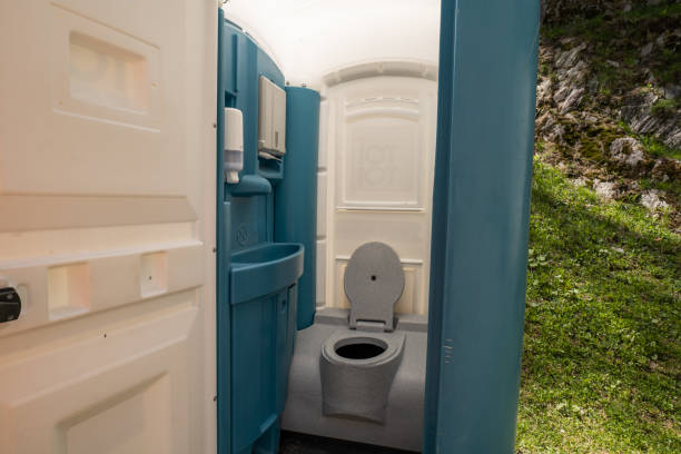 Best Portable restroom trailer rental  in Clear Lake Shores, TX